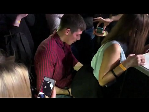 ❤️ Sexe real en una discoteca russa. Noia russa de 18 anys a l'anus i la vagina follada en una discoteca ❤️❌ Només porno al porno ca.assay-define-smartlink.ru ❌️❤